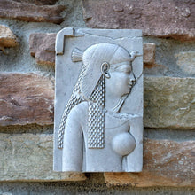 Load image into Gallery viewer, History Egyptian Queen Sculptural wall relief plaque www.Neo-Mfg.com 7.25&quot; b30
