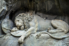 Load image into Gallery viewer, Lion of Lucerne Sculpture Statue 8&quot; long www.Neo-Mfg.com home decor
