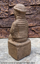 Load image into Gallery viewer, Sumerian Sculptural woman with aryballo www.Neo-Mfg.com 7.87&quot; Museum reproduction
