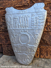 Load image into Gallery viewer, History Egyptian Palette of Narmer Sculptural wall relief www.Neo-Mfg.com 12.5&quot; back side
